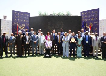 مؤتمر «تحرير الاستثمارات الصناعية» يرسم خريطة إنقاذ الصناعة من المخاطر العالمية