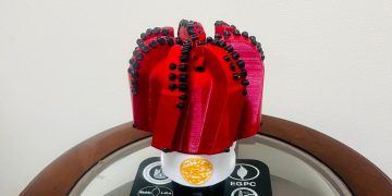 هيئة البترول: ندعم التوسع فى تصنيع رؤوس الحفر وإعادة تأهيلها بالتعاون مع القطاع الخاص المصرى