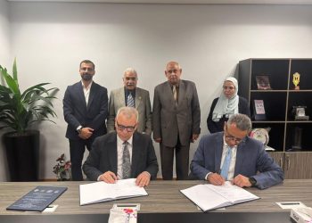 توقيع عقد بين «المجتمعات العمرانية الجديدة» وتحالف «أوراسكواليا» لتنفيذ مشروع مولدات الغاز المتطورة بمحطة معالجة الصرف الصحي بمدينة القاهرة الجديدة