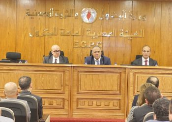 الاجتماع الدورى للأمن السيبرانى بقطاع البترول..  التحديات الحالية تتطلب جهدًا ووعيًا أكبر من الجميع