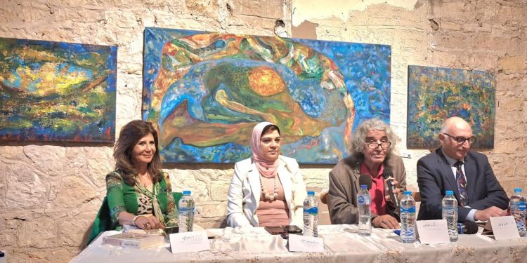 الأسطورة وبناء الوعي… ندوة فكرية تكشف علاقة الإنسان بالكون على هامش معرض “الأساطير المصرية وسطح الكون”