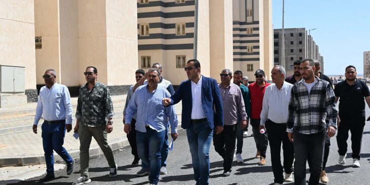 وزيرة الإسكان تتابع موقف تنفيذ وحدات “سكن لكل المصريين”