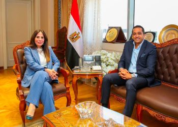 وزيرة الإسكان تبحث مع رئيس شركة كليلة لتنظيم المعارض والمؤتمرات فرص التعاون المشتركة