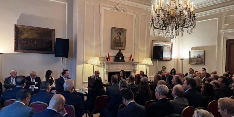 الجمعية المصرية البريطانية تختتم مؤتمر «مصر المستقبل» بتأكيد الثقة في الاقتصاد المصري واستعراض فرص استثمارية واعدة