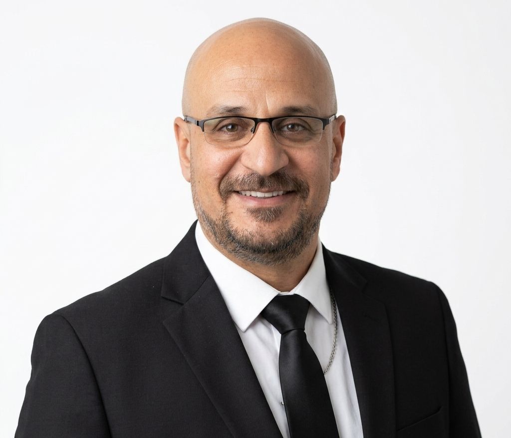 الأستاذ عمرو هزاع مدير العمليات بالشركة