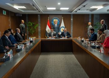 وزير البترول يشهد توقيع اتفاقية جديدة مع هاربور إنرجي وتوقيع مذكرة مبادئ مع إيني لتحفيز الاستثمارات وزيادة إنتاج الغاز