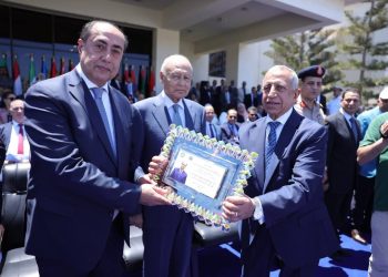 ​«أبو الغيط» يشهد تخرج الدفعة 105 لـ «النقل البحري» بالأكاديمية في احتفالية عربية كبرى بالإسكندرية