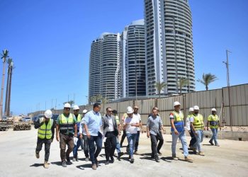 وزيرة الإسكان تتابع موقف تنفيذ أبراج مارينا العلمين والحي اللاتيني ومشروعات الخدمات بمدينة العلمين الجديدة