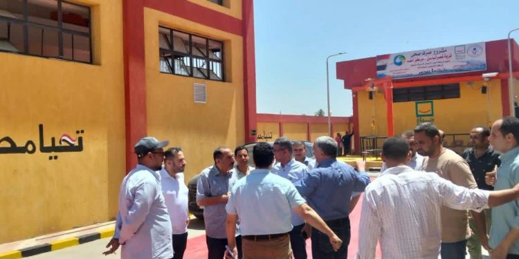 وزيرة الإسكان تتابع عدد من مشروعات مبادرة حياة كريمة