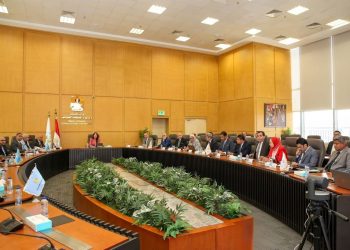 وزيرة الإسكان تعقد اجتماعها الدوري لمتابعة الموقف التنفيذي لمشروعات الإسكان بعدد من المدن الجديدة