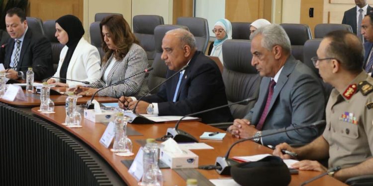 المجلس الأعلى للطاقة يناقش آليات توفير “الطاقة” اللازمة لعـدد من مشروعات صناعة الحديد الإسفنجي