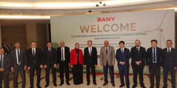 وزير الكهرباء يشارك مجموعة صاني “SANY” الصينية الاحتفال ببدء العمل وإنشاء أول مصنع لتوربينات الرياح وإقامة مشروع طاقة رياح قدرة 2000 ميجاوات بالجنيه المصرى