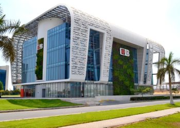 البنك التجاري الدولي يتعاون مع جامعة IE العالمية لدعم التميز القيادي والتطوير المهني في مصر