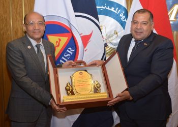 مصر للبترول تُرسّخ مفهوم الاستدامة كـ “ثقافة عمل” وتُجدد شهادة الأيزو 14001