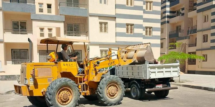 وزيرة الإسكان تتابع تنفيذ مشروعات تطوير الطرق والمرافق والتنسيق الحضاري بعدد من المدن الجديدة