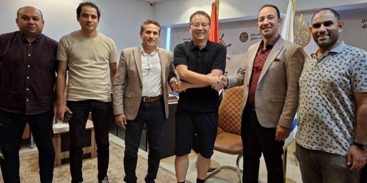 المصرية لوجيستك للشحن الدولي والتخليص الجمركي تستضيف المدير الإقليمي لشركة ماكسيما الدولية وتعزز ثقة عملائها بخدماتها المتميزة