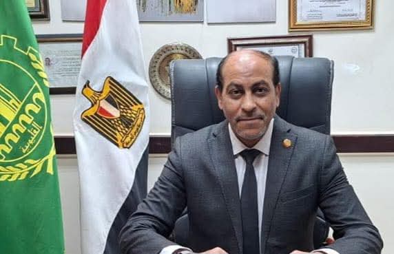 تموين القليوبية: تم ضبط طن طحينة مجهولة المصدر و مخزن سلع غذائية بدون ترخيص بداخلة 21600 قطعة كيك ممنوع تداولها بالأسواق