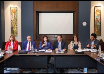 جامعة النهضة تختتم مؤتمرها الدولي الخامس بـ12 توصية لحوكمة الذكاء الاصطناعي وتعزيز المسؤولية المجتمعية