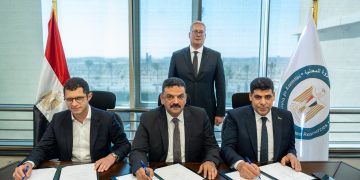 وزير البترول يشهد توقيع اتفاقية لإنشاء وتشغيل مصنع لإنتاج الأسمدة الفوسفاتية بالعين السخنة بالشراكة مع مجموعة السويدي