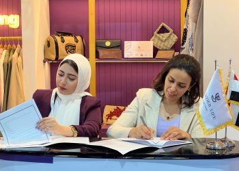 الدراوي توقع بروتوكول تعاون بين لافندر لايف وAhlaam Women Egypt لإبراز قصص نجاح المرأة