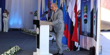خلال فعاليات تركيب وعاء ضغط المفاعل للوحدة النووية الثانية بموقع المحطة النووية بالضبعة.. الدكتور محمود عصمت: خطوة استراتيجية جديدة في مسار المشروع النووي