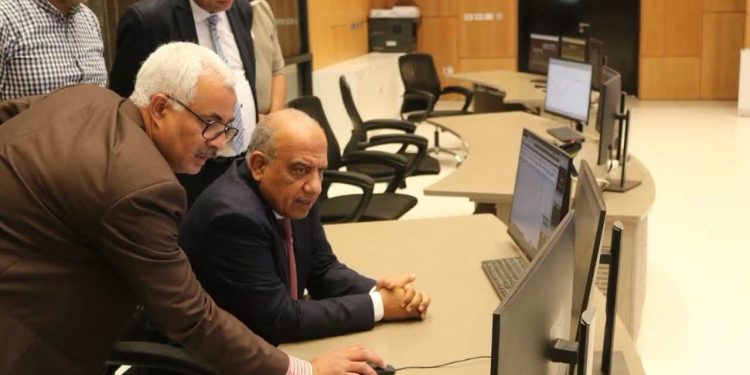 من داخل المركز القومي للتحكم في الطاقة… وزير الكهرباء يتابع سير العمل وخطة التشغيل لتأمين الشبكة الموحدة وضمان استقرار واستمرارية التغذية الكهربائية