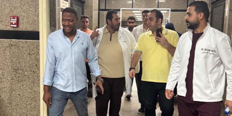 مرور مفاجئ لنائب رئيس أمانة المراكز الطبية المتخصصة على مستشفى الخانكة التخصصي لمتابعة انتظام العمل وجودة الرعاية