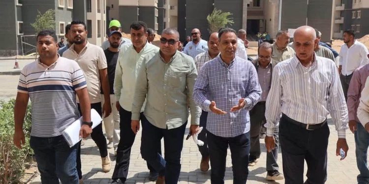 وزيرة الإسكان تتابع الموقف التنفيذي للمشروعات السكنية ضمن المبادرة الرئاسية «سكن لكل المصريين» بمدن حدائق العاشر من رمضان وحدائق أكتوبر و15 مايو