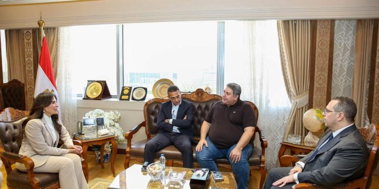 وزيرة الإسكان تبحث مع رئيس مؤسسة GTO العالمية سبل التعاون في تسويق المشروعات العقارية