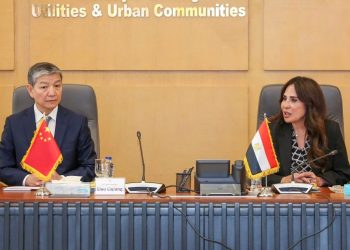وزيرة الإسكان تلتقي السفير الصيني بالقاهرة لبحث تعزيز ملفات التعاون المشترك في مجالات الإسكان والتنمية العمرانية