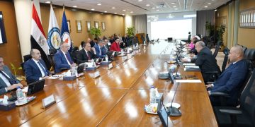 اعتماد نتائج أعمال شركتى السويس للزيت وبتروسلام عن العام المالى 2025/2026