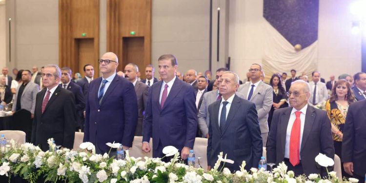 بحضور وزير الزراعة ومحافظ الإسكندرية وقادة الحركة الروتارية.. الأستاذ الدكتور إسماعيل عبد الغفار يشارك في مؤتمر تنمية العضوية الروتارية 2026 للإسكندرية