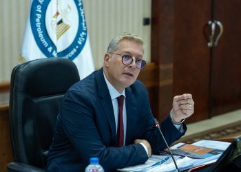 المهندس كريم بدوي وزير البترول يترأس الجمعية العامة لشركة الإسكندرية للبترول