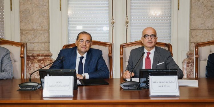 المصرية للاتصالات وجامعة عين شمس توقعان بروتوكول تعاون لتشغيل حل “WE SmartED” المدعوم بـ “منصة Digital SmartED”