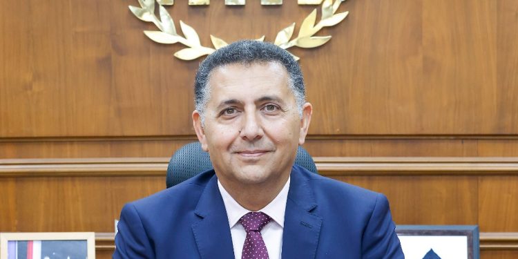 محافظ القليوبية يوجه بسرعة إدخال المرافق لـ4 مدارس جديدة بالخانكة