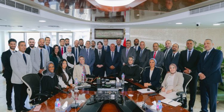 بنك التعمير والإسكان ينفذ تدريب تفاعلي للتوعية بالأمن السيبراني بالتعاون مع شركة Unit 42