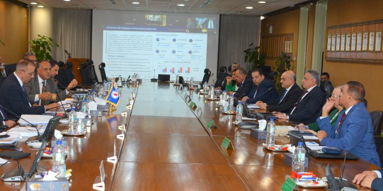 خلال اعتماد نتائج أعمال “بتروشهد” و”الحمرا أويل” عن العام المالي 2025/2026.. المهندس صلاح عبد الكريم: زيادة الإنتاج وخفض التكاليف والالتزام بمعايير السلامة ضرورة حتمية لضمان الاستدامة
