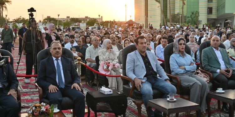 محافظ الشرقية ورئيس جهاز العاشر من رمضان يشهدان حفل تخرج طلاب المعهد التكنولوجي العالي