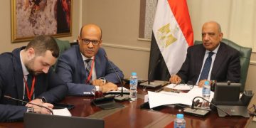 وزير الكهرباء يتابع مع روساتوم للمرافق الذكية مستجدات العمل على تطوير مجمع متكامل لتحلية مياه البحر بموقع محطة الضبعة النووية