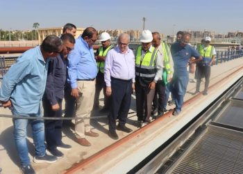 وزيرة الإسكان تتابع موقف مشروعات المرافق وأعمال التطوير ورفع الكفاءة والتصدي للمخالفات بمدينتي “الشيخ زايد وحدائق أكتوبر”