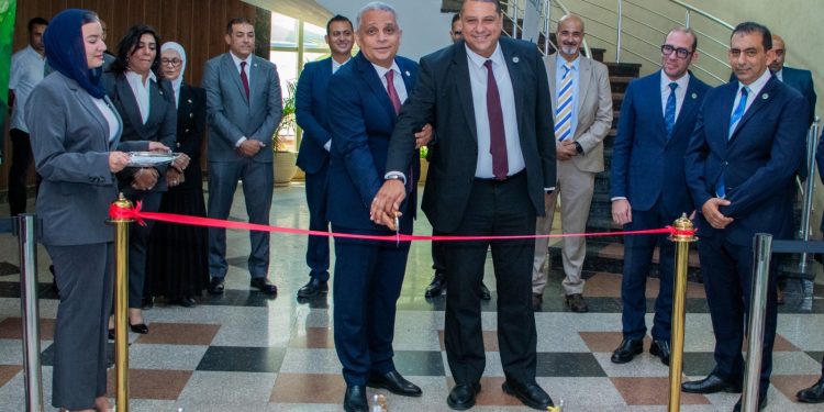 ترسيخاً للروابط بين شركات القطاع.. كارجاس_ تفتتح معرضاً لزيوت السيارات بمقر _شركة غاز مصر_