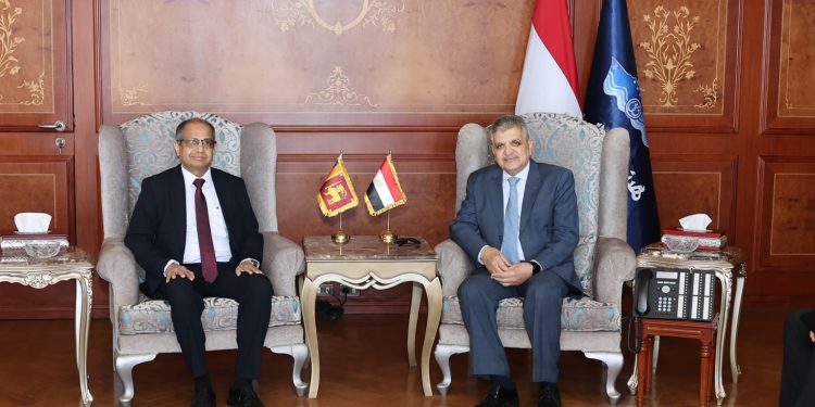 الفريق أسامة ربيع يستقبل سفير جمهورية سريلانكا لبحث سُبل التعاون في مجالات الاهتمام المُشترك