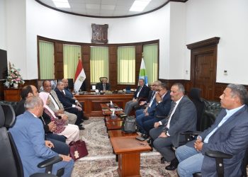 رئيس القابضة للمياه يوجه الشكر والتقدير لعدد من رؤساء الشركات التابعة تقديرًا لجهودهم خلال فترة توليهم المسؤولية