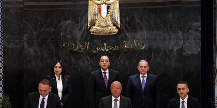 بنك مصر يمنح شركة فاوندرز للتسويق العقاري تمويل بقيمة 10 مليارات جنيه لتمويل الاستحواذ على أحد المشروعات السكنية