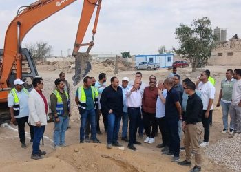 وزيرة الإسكان تتابع موقف تنفيذ عددٍ من مشروعات المرافق وتطوير الخدمات بمدينة الشروق