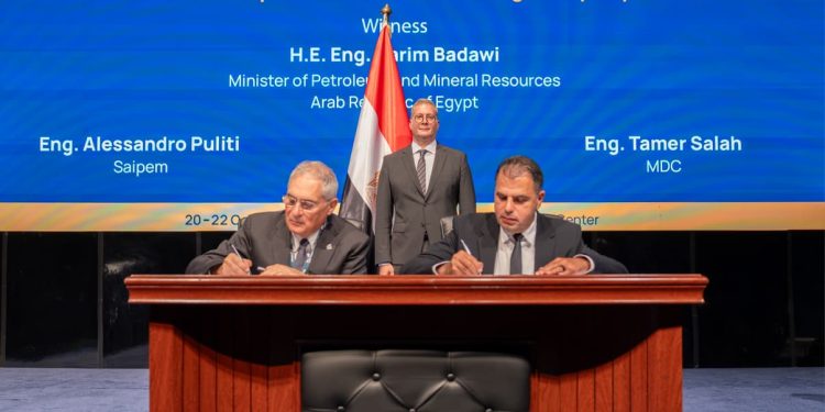وزيرا البترول المصري والقبرصي يشهدان توقيع اتفاقية جديدة بالأحرف الأولي لاستكمال الأطر المالية لمشروع ربط حقل «أفروديت» بالبنية التحتية المصرية