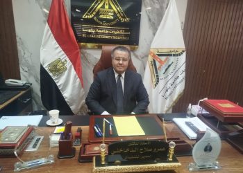 عمرو الدخاخنى: المدير التنفيذي تم تنفيذ مشروع مستشفى الجامعى الجديد ببنها بتكلفة 3 مليار جنيه و تطوير مجمع العيادات الخارجية و مركز الأورام على أعلى مستوى