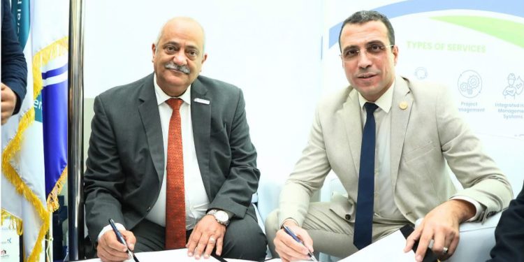 على هامش مؤتمر ومعرض MOC 2026، إيبروم وأسبك تبحثان تعزيز التعاون في مجال الطاقة الشمسية