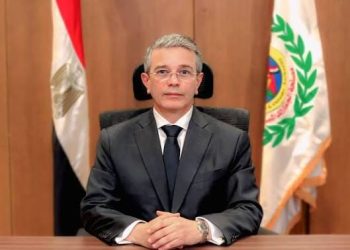 أحمد أموى رئيس مصلحة الجمارك:نعمل على الاستفادة من التجارب الدولية لتسريع الإفراج الجمركي وتيسير التجارة