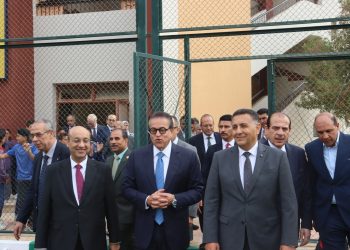 محافظ القليوبية يستقبل وزير الصحة لإطلاق الحملة القومية للتطعيم ضد الحصبة والحصبة الألمانية من مدينة العبور